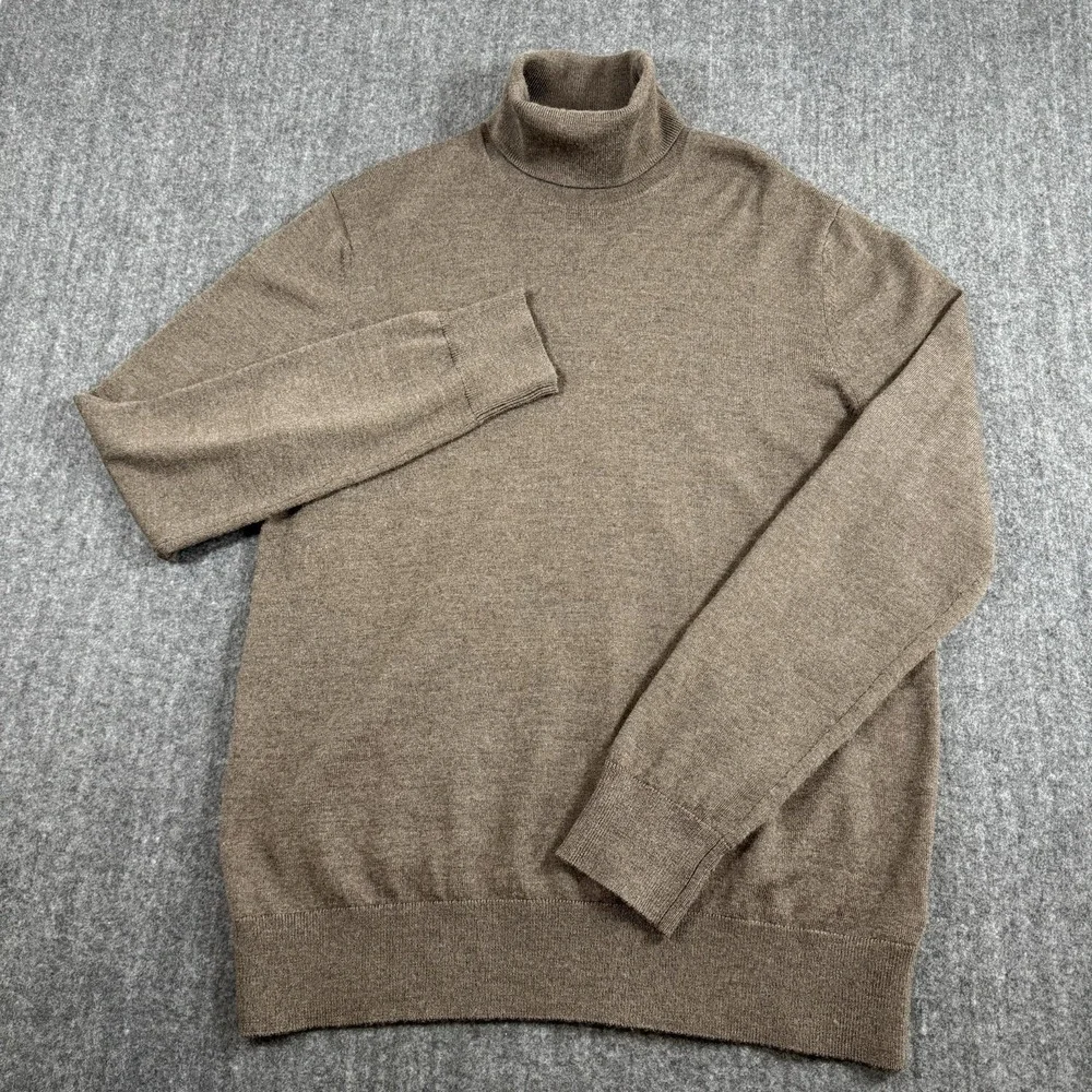 Banana Republic Extra Fine Merino Wool Roll Turtleneck Sweater Men's L Brown